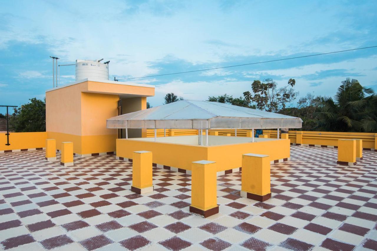 Saffron Vilva Hotel Puducherry Buitenkant foto