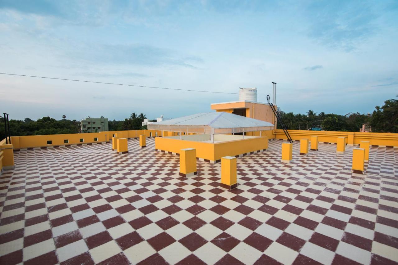 Saffron Vilva Hotel Puducherry Buitenkant foto