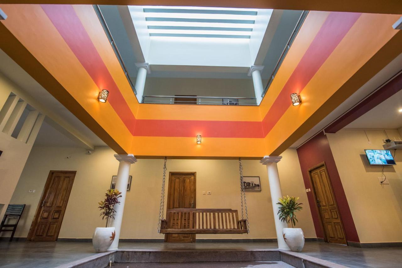 Saffron Vilva Hotel Puducherry Buitenkant foto